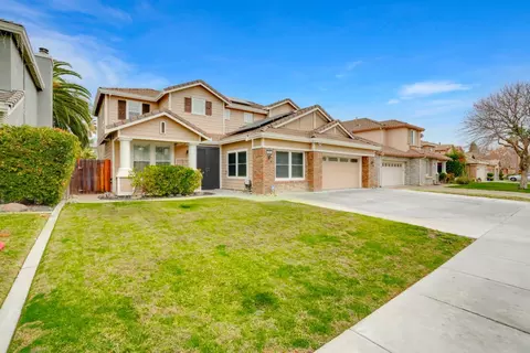Exterior - 503 Quail Run Cir, Tracy, CA 95377 photo 3 of 10
