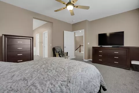 Bedroom - 503 Quail Run Cir, Tracy, CA 95377 photo 2 of 2