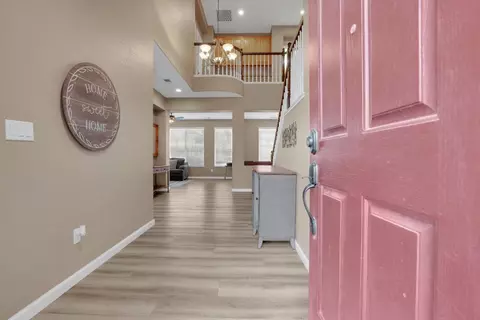 Entry Way - 503 Quail Run Cir, Tracy, CA 95377 photo 1 of 8