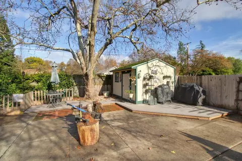Exterior - 3540 Lani Ln, Carmichael, CA 95608 photo 14 of 20