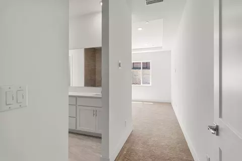 Entry Way - 1028 Bridger Dr, Rescue, CA 95672 photo 3 of 4