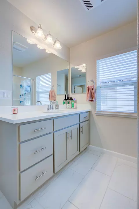 3930 Dedication Dr, Turlock, CA 95382 photo 8