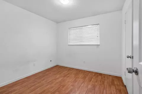 Bedroom - 804 Orbit Ln, Modesto, CA 95351 photo 2 of 7