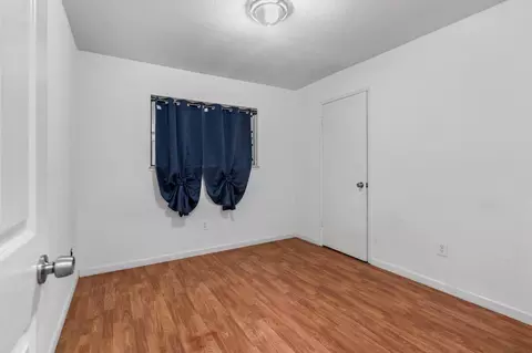 Bedroom - 804 Orbit Ln, Modesto, CA 95351 photo 4 of 7