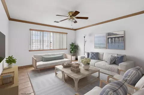 Living - 804 Orbit Ln, Modesto, CA 95351 photo 5 of 9