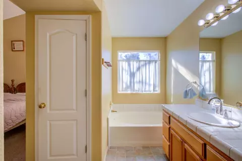 1002 Kirksey Dr, Turlock, CA 95382 photo 38