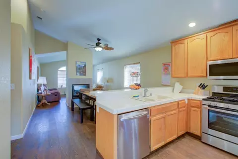 1002 Kirksey Dr, Turlock, CA 95382 photo 24
