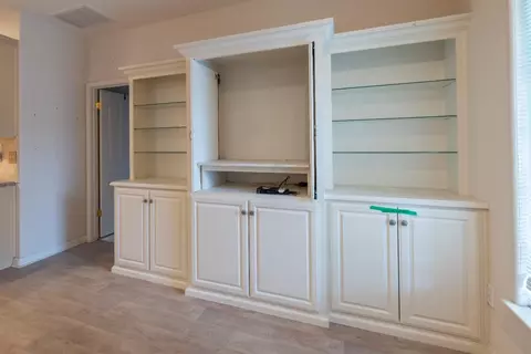 Living - 1143 Azalea St, Ripon, CA 95366 photo 1 of 12