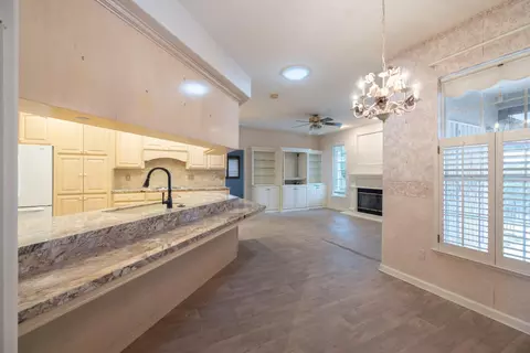 Living - 1143 Azalea St, Ripon, CA 95366 photo 6 of 12