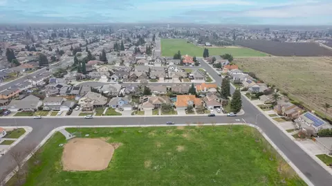View/Area - 1143 Azalea St, Ripon, CA 95366 photo 14 of 15
