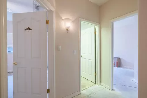 Entry Way - 1143 Azalea St, Ripon, CA 95366 photo 2 of 4