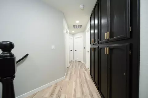 Entry Way - 1859 Rogina Ct, Merced, CA 95341 photo 4 of 4