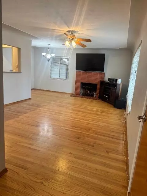 312 S Powers Ave, Manteca, CA 95336 photo 2