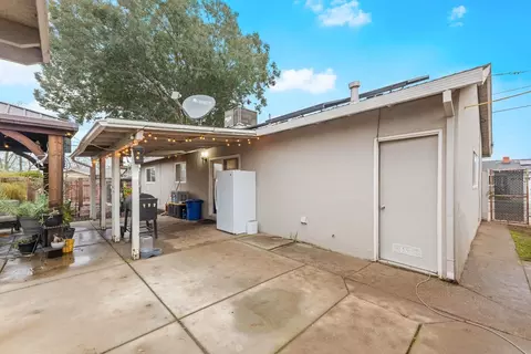 4515 Meadow Way, Olivehurst, CA 95961 photo 15