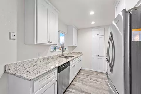 4515 Meadow Way, Olivehurst, CA 95961 photo 5