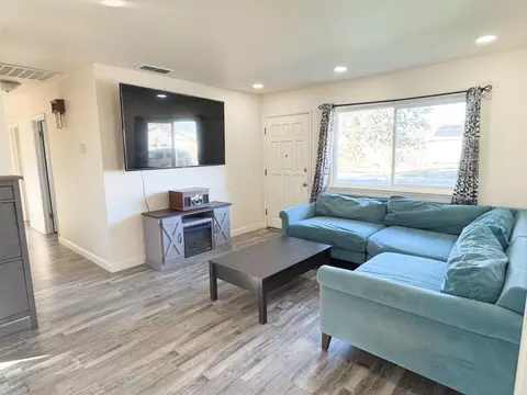 4515 Meadow Way, Olivehurst, CA 95961 photo 3