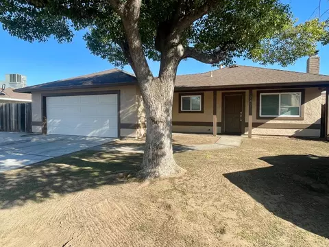 Exterior - 747 Ward Way, Manteca, CA 95336 photo 1 of 11