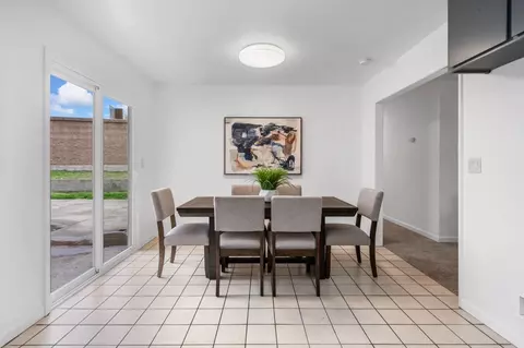Dining - 747 Ward Way, Manteca, CA 95336 photo 3 of 3