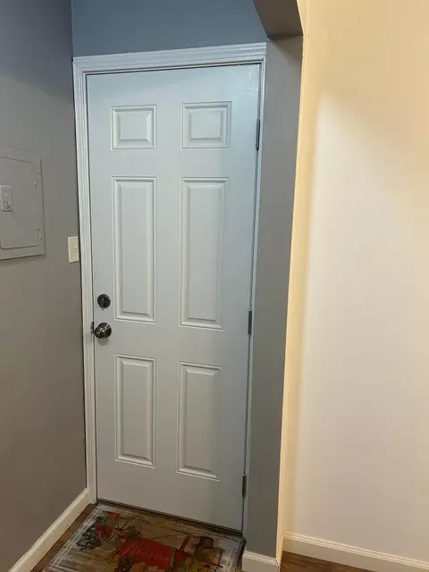 Entry Way - 357 Sunnyside Dr, Colfax, CA 95713 photo 3 of 9