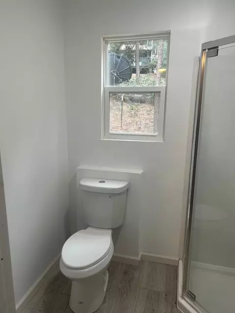 Bath - 357 Sunnyside Dr, Colfax, CA 95713 photo 6 of 9