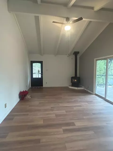 Living - 357 Sunnyside Dr, Colfax, CA 95713 photo 2 of 7