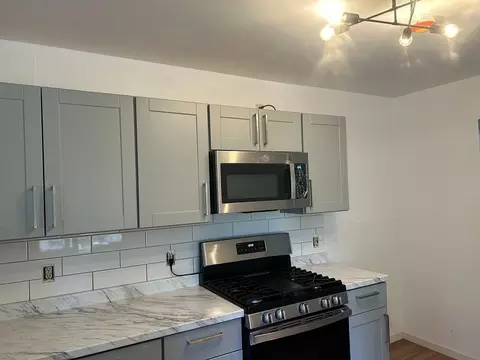 Kitchen - 357 Sunnyside Dr, Colfax, CA 95713 photo 4 of 6
