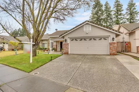 8582 Hydrangea Ct, Elk Grove, CA 95624
