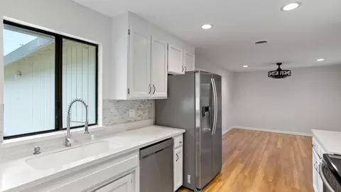 113 Almeria, Winters, CA 95694 photo 5