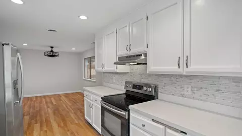 113 Almeria, Winters, CA 95694 photo 3