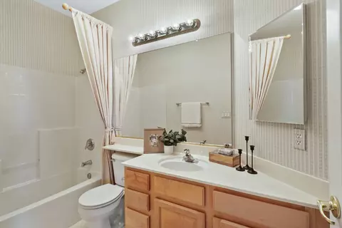 3906 Vistosa Ct, Davis, CA 95618 photo 38