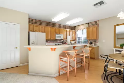 3906 Vistosa Ct, Davis, CA 95618 photo 13