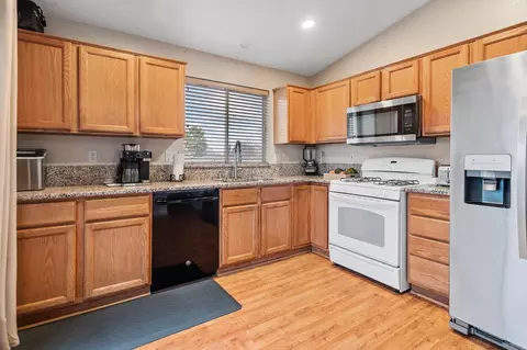 1173 Cherry Oak Ln, Manteca, CA 95336 photo 25