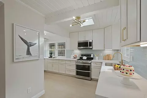 Kitchen - 4387 Gem Ave, Castro Valley, CA 94546 photo 2 of 7