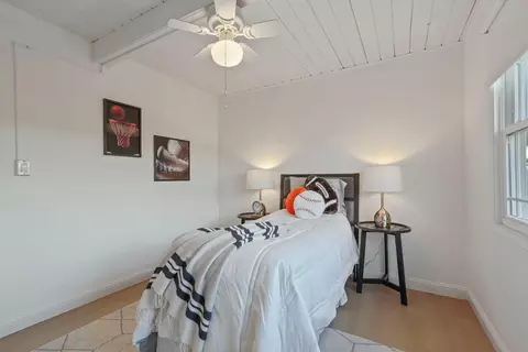 Bedroom - 4387 Gem Ave, Castro Valley, CA 94546 photo 6 of 10