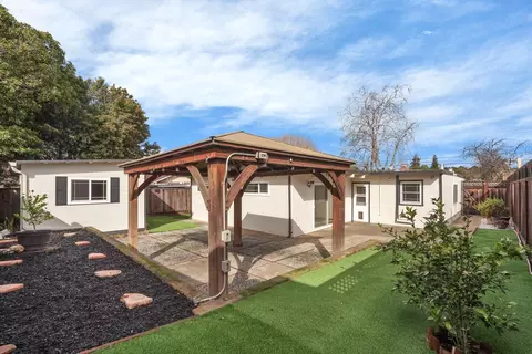 Exterior - 4387 Gem Ave, Castro Valley, CA 94546 photo 11 of 12