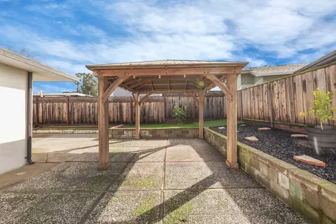Exterior - 4387 Gem Ave, Castro Valley, CA 94546 photo 12 of 12