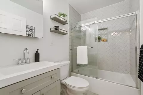 Bath - 4387 Gem Ave, Castro Valley, CA 94546 photo 1 of 2
