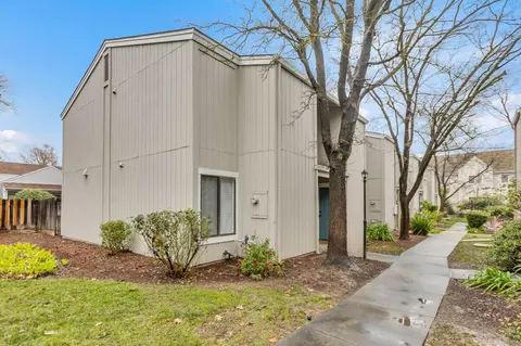2300 Sycamore Ln #9, Davis, CA 95616 photo 9