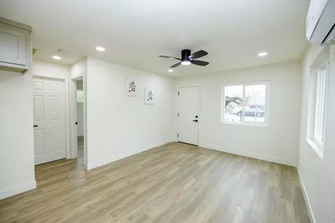 427 Empire Ave, Modesto, CA 95354 photo 4