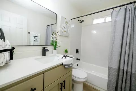 427 Empire Ave, Modesto, CA 95354 photo 10