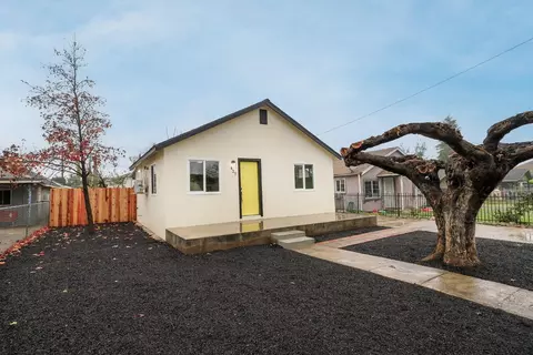 427 Empire Ave, Modesto, CA 95354 photo 3