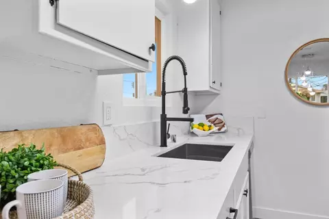 Kitchen - 2305 Covered Wagon Cir, Elverta, CA 95626 photo 1 of 4