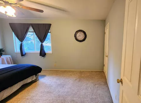 Bedroom - 429 Sutton Pl, Auburn, CA 95603 photo 2 of 3