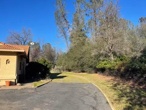 19804 Paso Robles Ave, Redding, CA 96003 photo 7