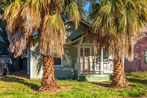 3205 9th Ave, Sacramento, CA 95817