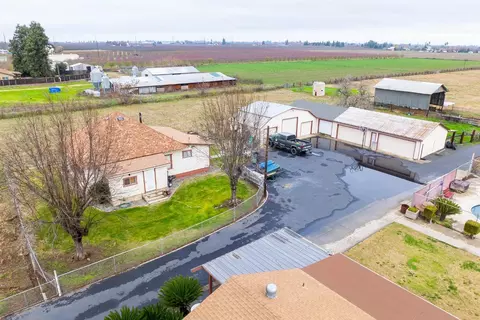 View/Area - 4460 Mountain View Rd, Hughson, CA 95326 photo 10 of 14
