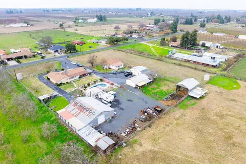 View/Area - 4460 Mountain View Rd, Hughson, CA 95326 photo 9 of 14