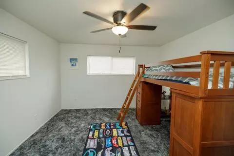 Bedroom - 4460 Mountain View Rd, Hughson, CA 95326 photo 4 of 6