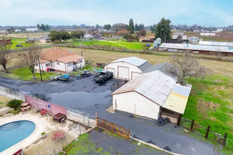 View/Area - 4460 Mountain View Rd, Hughson, CA 95326 photo 11 of 14