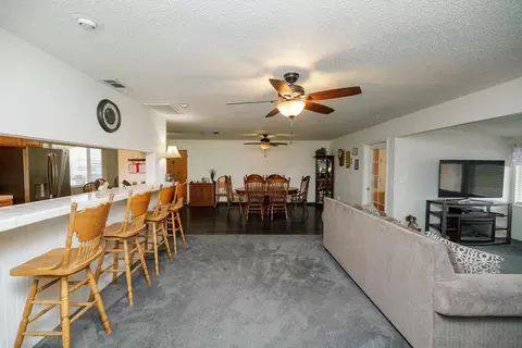 Dining - 4460 Mountain View Rd, Hughson, CA 95326 photo 1 of 6
